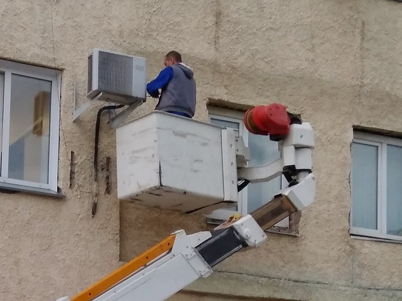 Обслуживание систем кондиционирования в Пскове